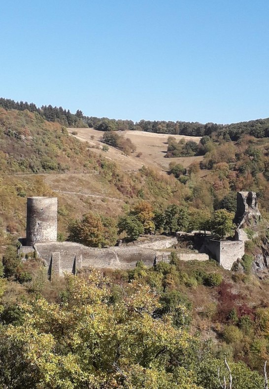 Burg Stahlberg im Herbst | © Jens Niemeyer/Romantischer Rhein Tourismus GmbH