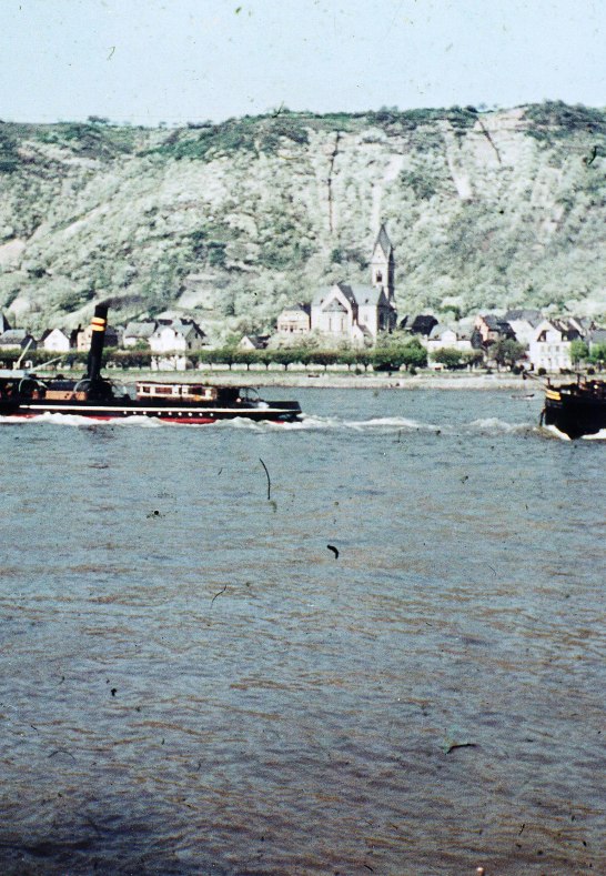 Transport der Kirschen zu Wasser | © Heimatverein Kamp-Bornhofen