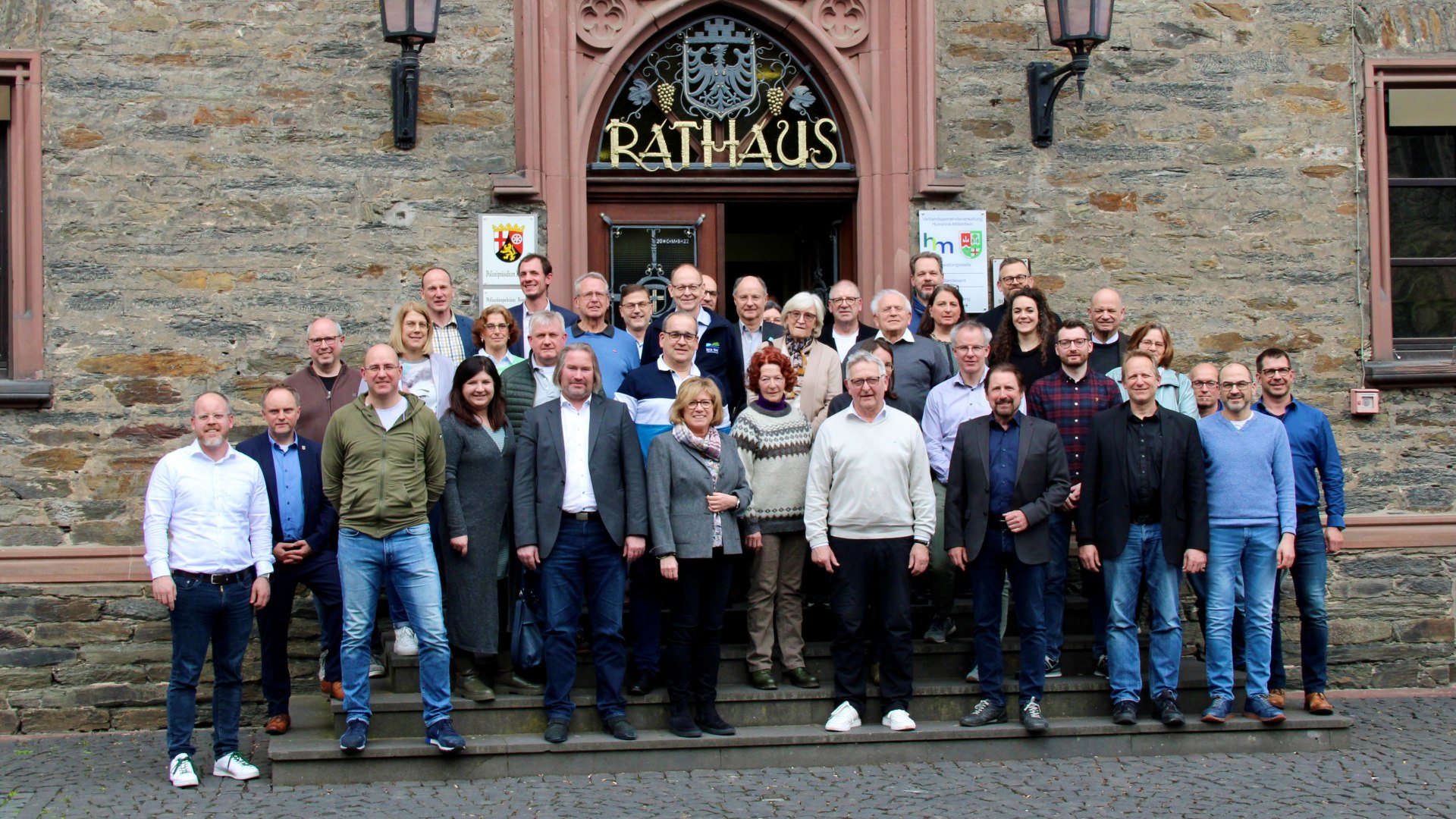 Mitglieder der LAG vor dem Rathaus in Oberwesel | © Maximilian Siech