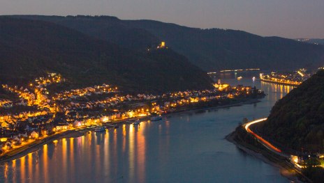 Kamp-Bornhofen bei Nacht | © Henry Tornow