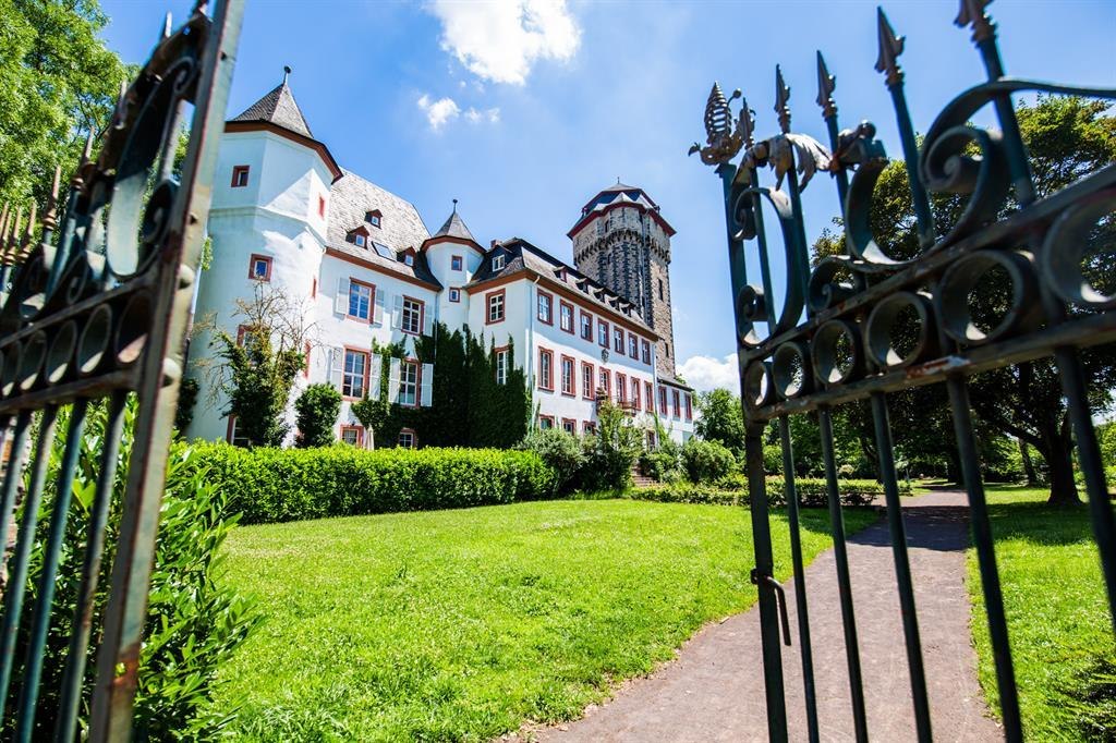 Tor zum Martinsschloss | © Henry Tornow/Romantischer Rhein Tourismus GmbH