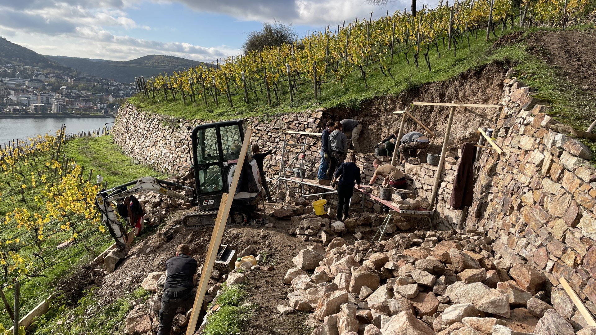 Trockenmauerbau in Rüdesheim | © Norbert Sehmer, Hochschule Geisenheim